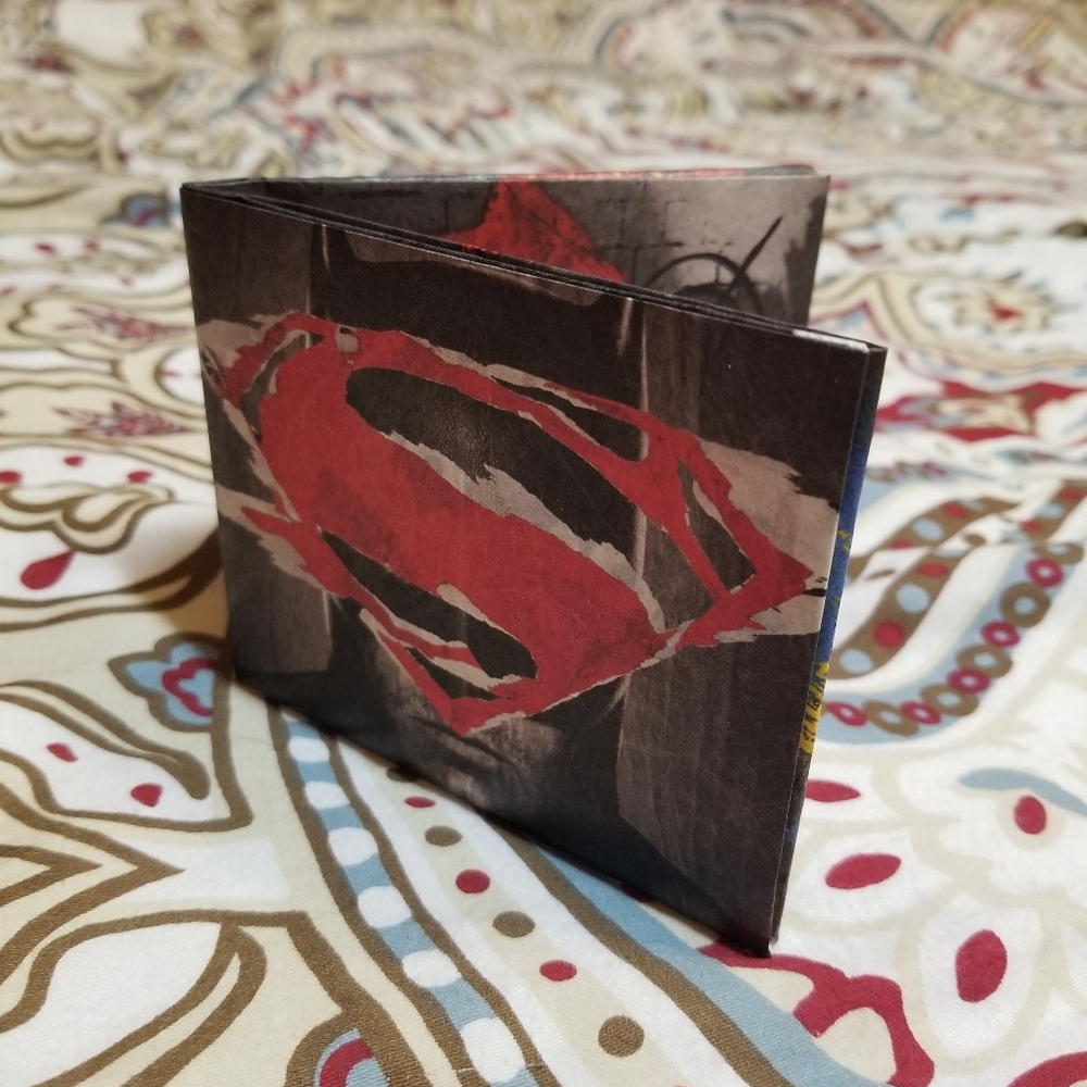 Mighty Wallet Billfold DC Batman v. Superman Loot Crate New **CLEARANCE**